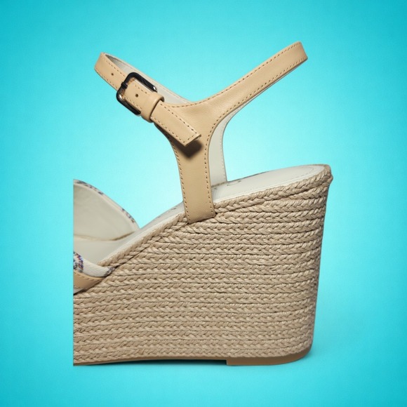 New Guess Women's Taani White/Beige Rainbow Logo Platform Wedge Sandals, 11 M - Picture 8 of 9